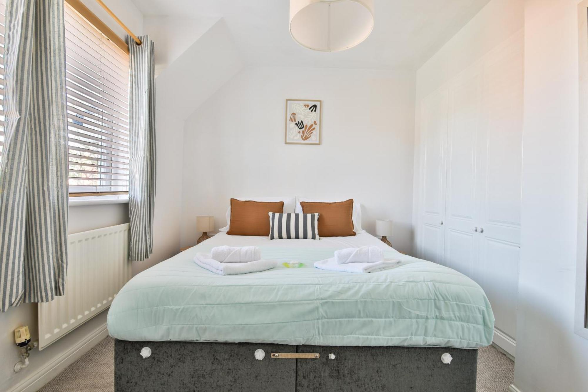 Stayright 2 Bed Beach House With Private Parking- Next To Barry Beach And Jackson Bay Экстерьер фото