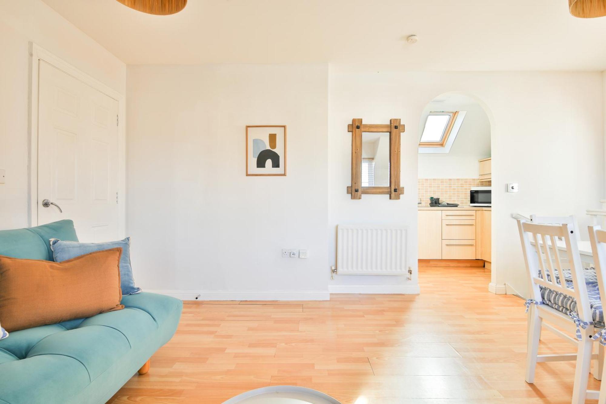 Stayright 2 Bed Beach House With Private Parking- Next To Barry Beach And Jackson Bay Экстерьер фото